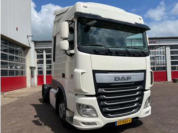 Tracteur routier DAF XF 460