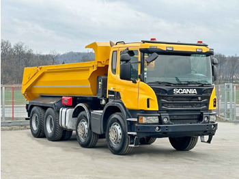 Camion benne SCANIA P 400