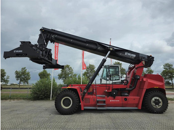Reach stacker Kalmar DRU450-62S5: photos 2 Reach stacker Kalmar DRU450-62S5: photos 2