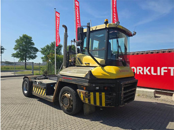 Tracteur portuaire TERBERG