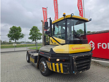 Tracteur portuaire TERBERG