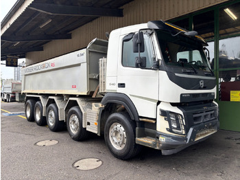 Camion benne VOLVO FMX 540