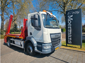 Camion benne DAF LF 220
