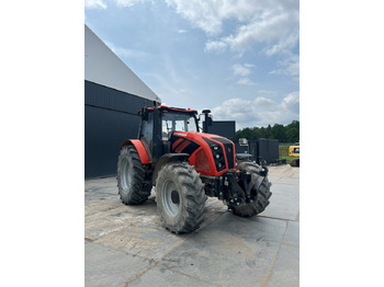 Tracteur agricole URSUS