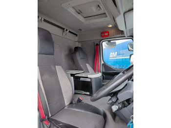 Camion à rideaux coulissants 2015 D 18 Wide Curtainsider: photos 2 Camion à rideaux coulissants 2015 D 18 Wide Curtainsider: photos 2