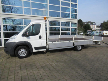Camion porte-voitures CITROËN