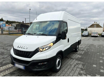 Fourgon grand volume IVECO Daily 35s14