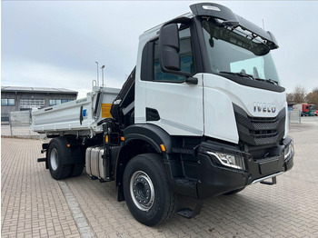Camion benne IVECO X-WAY