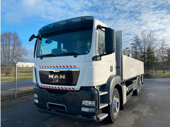 Camion plateau MAN TGS 26.440