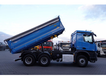 Camion benne Mercedes-Benz AROCS 2636 / 6x4 / WYWROTKA 3 STRONNA / MEILLER KIPER / EURO 6 /: photos 5 Camion benne Mercedes-Benz AROCS 2636 / 6x4 / WYWROTKA 3 STRONNA / MEILLER KIPER / EURO 6 /: photos 5