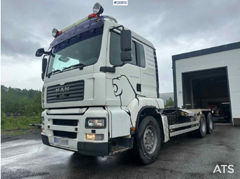 Camion ampliroll MAN TGA 26.480