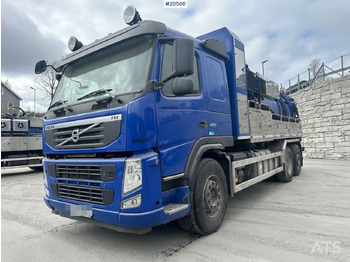 Camion hydrocureur VOLVO FM 460