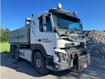 Camion benne VOLVO FMX 540