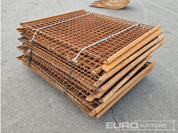 Godet Screening Mesh (11 of): photos 3
