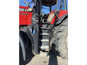 Tracteur agricole Case IH CVX 310: photos 5