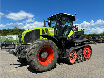 Tracteur agricole CLAAS Axion 960