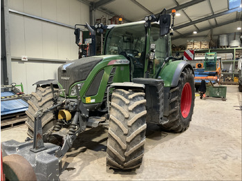 Tracteur agricole FENDT 718 Vario