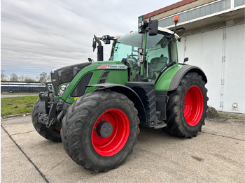 Tracteur agricole FENDT 724 Vario