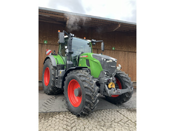 Tracteur agricole FENDT 728 Vario