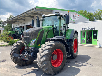 Tracteur agricole FENDT 826 Vario