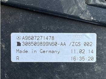 Cabine et intérieur pour Camion MERCEDES DOOR PANEL A9607271478: photos 3
