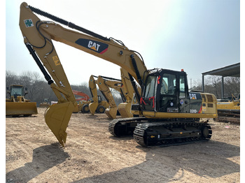 CATERPILLAR 320D2L en crédit-bail CATERPILLAR 320D2L: photos 4