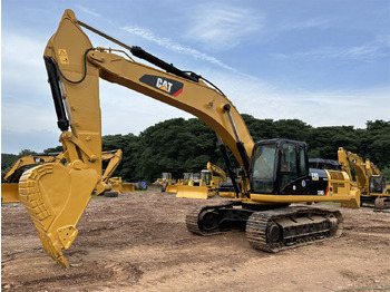 Pelle sur chenille CATERPILLAR 330DL: photos 2