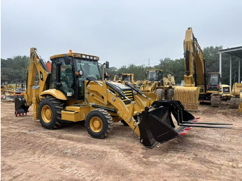 Tractopelle CATERPILLAR 420F2