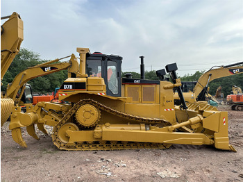 Bulldozer CATERPILLAR D7R: photos 4