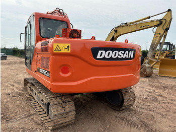 Pelle sur chenille DOOSAN DX120: photos 4