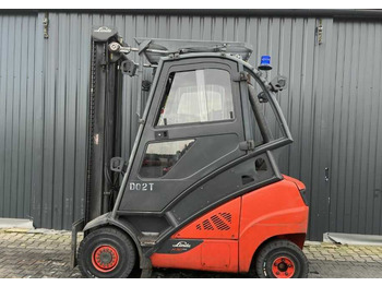 Chariot élévateur diesel Linde H30D-02: photos 2