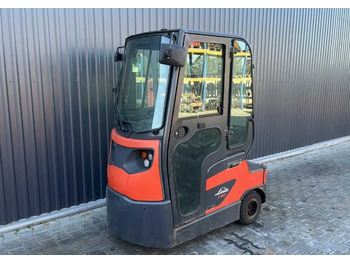 Chariot tracteur LINDE P60