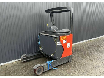 Chariot à mât rétractable LINDE R16