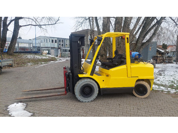 Chariot élévateur à gaz HYSTER