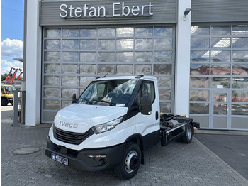 Camion ampliroll IVECO Daily 70c18