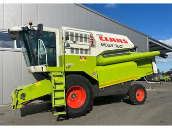 Moissonneuse-batteuse CLAAS Mega
