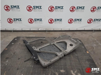 Frame/ Châssis pour Camion Renault Occ sierlijst + spatbordsteun links Renault: photos 3