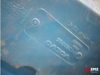 Calandre pour Camion Volvo Occ grille Volvo FH 20360266: photos 3 Calandre pour Camion Volvo Occ grille Volvo FH 20360266: photos 3