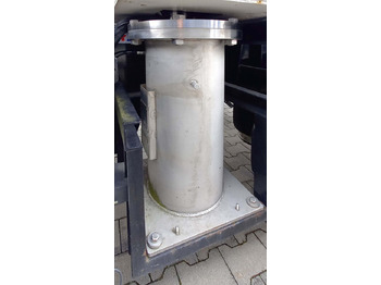 Semi-remorque citerne Schwingenschlögel Gas tank semi-trailer used for LNG/CNG mobile filling station Methan Gas Cryogenic: photos 4 Semi-remorque citerne Schwingenschlögel Gas tank semi-trailer used for LNG/CNG mobile filling station Methan Gas Cryogenic: photos 4