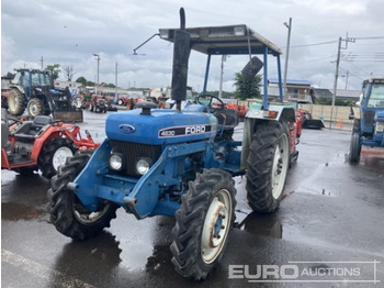 Tracteur agricole NEW HOLLAND