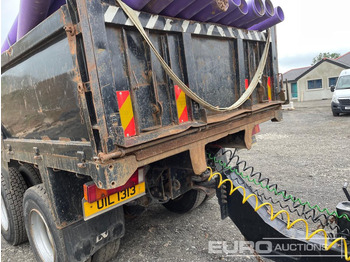 Camion benne 2003 Volvo FM9 300: photos 4 Camion benne 2003 Volvo FM9 300: photos 4