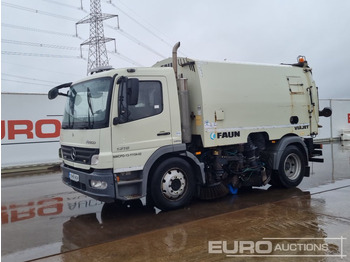 Balayeuse de voirie MERCEDES-BENZ Atego 1318