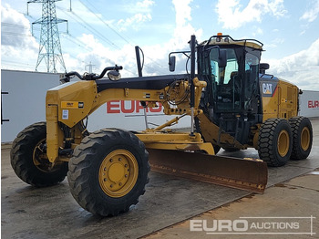 Niveleuse CATERPILLAR 140M