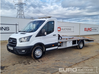 Utilitaire plateau FORD Transit
