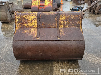 Godet 56" Digging Bucket: photos 4