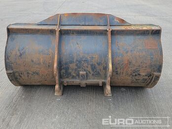 Godet 70" Loading Bucket to suit Telehandler: photos 4 Godet 70" Loading Bucket to suit Telehandler: photos 4
