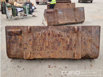 Godet 90" Loading Bucket to suit Telehandler: photos 4