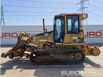 Bulldozer CAT D4G: photos 2 Bulldozer CAT D4G: photos 2