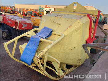 Benne basculante Conquip 2000 Litre Conctrete Skip: photos 3