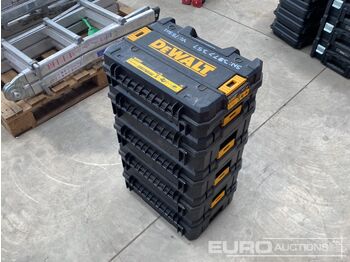 Équipement de garage Dewalt Powerstack: photos 3 Équipement de garage Dewalt Powerstack: photos 3